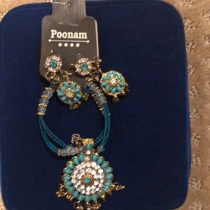Indian necklace and earrings set